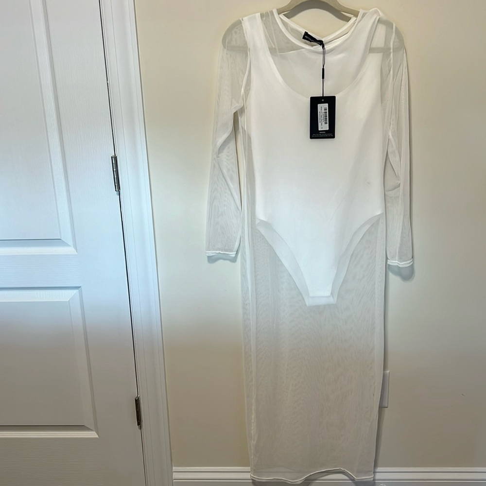 PrettyLittleThing Women’s White 2-in-1 Mesh Midi Dress wBodysuit / Size 10